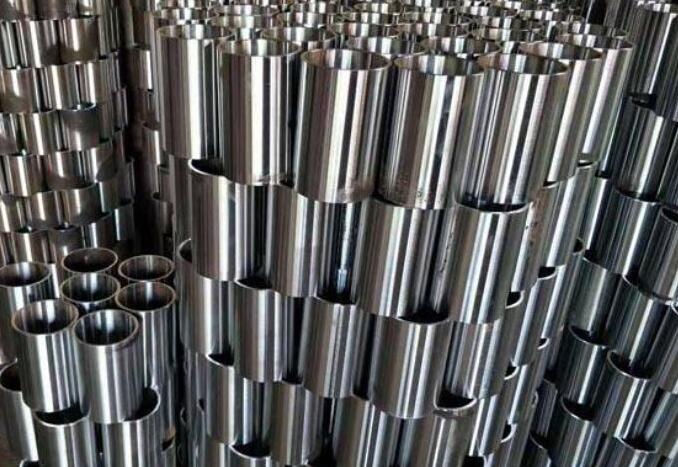 鋼筒、鋼套